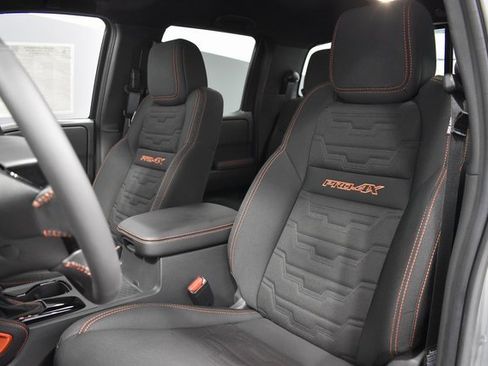 New 2025 Nissan Frontier PRO-4X image 5