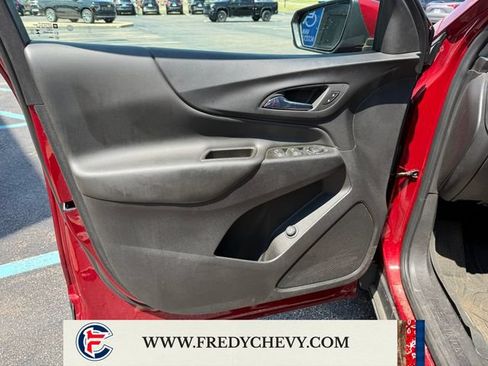 Used 2024 Chevrolet Equinox LT w/ LPO, Floor Liner Package FWD image 10