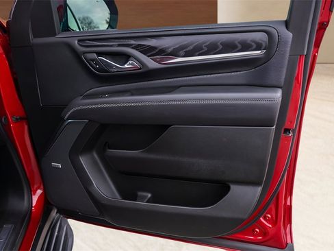 Used 2023 GMC Yukon Denali image 31