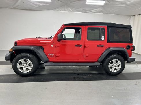 Used 2019 Jeep Wrangler Unlimited Sport S image 6