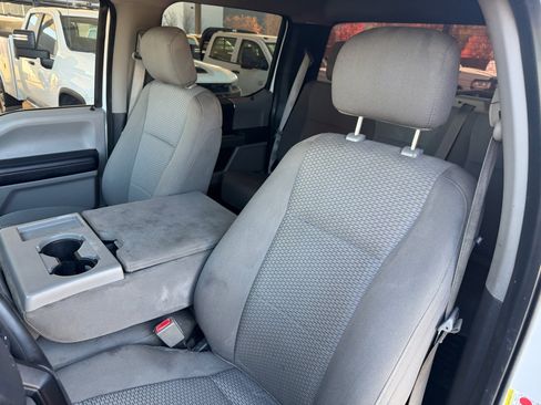 Used 2019 Ford F250 XLT w/ XLT Value Package image 21