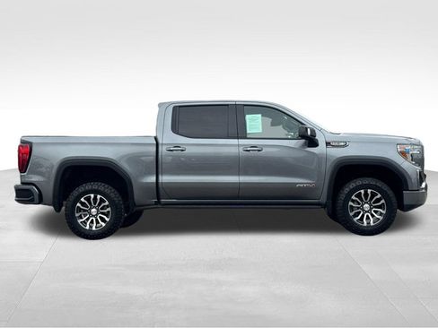 Used 2022 GMC Sierra 1500 AT4 w/ AT4 Premium Package AWD/4WD image 6