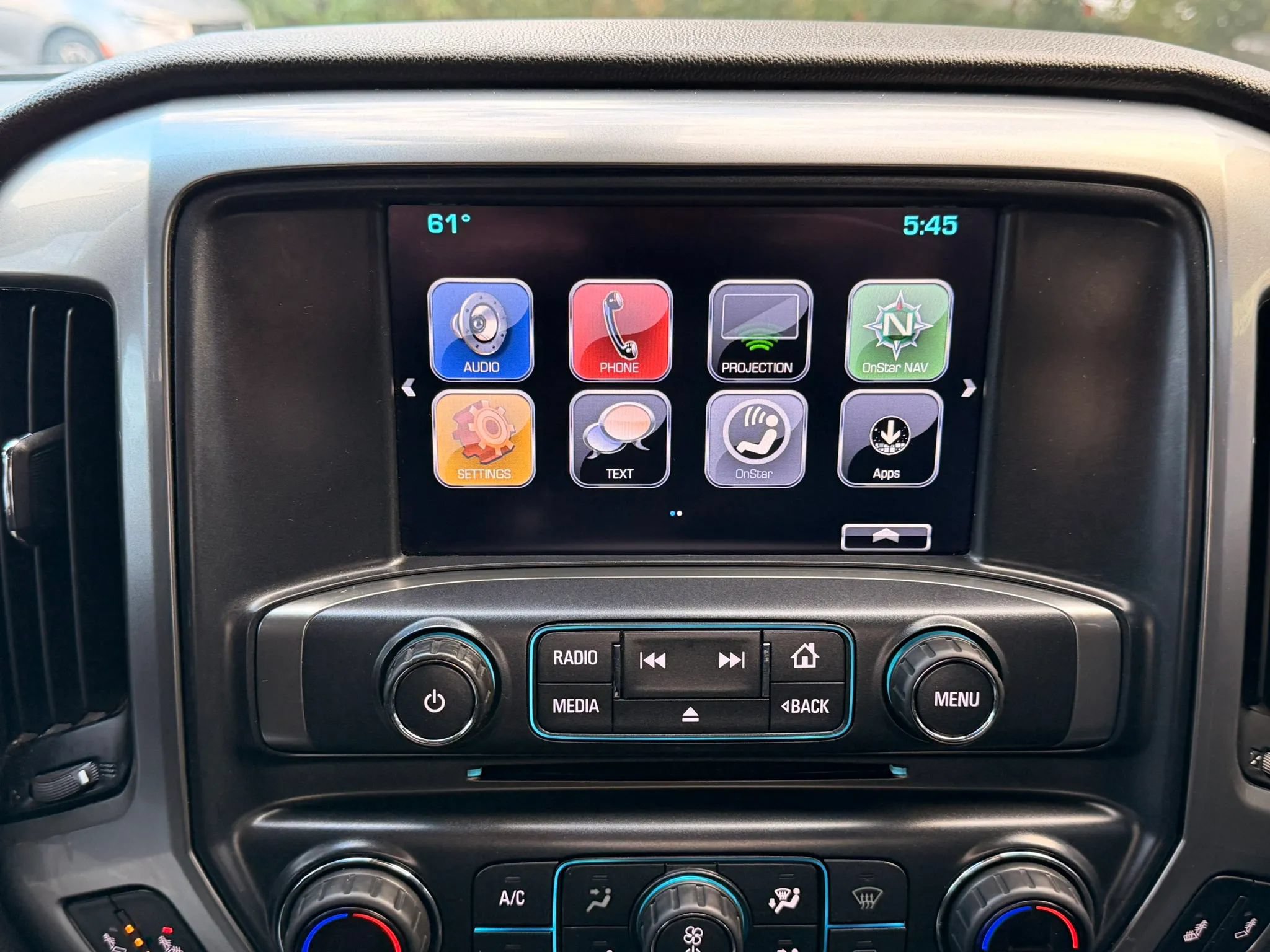 Used 2019 Chevrolet Silverado 2500 LT w/ All Star Edition AWD/4WD image 17