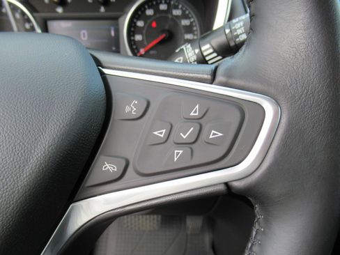 Used 2022 Chevrolet Equinox LT FWD image 23