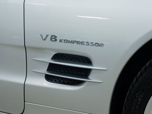 Used 2004 Mercedes-Benz SL 55 AMG image 15
