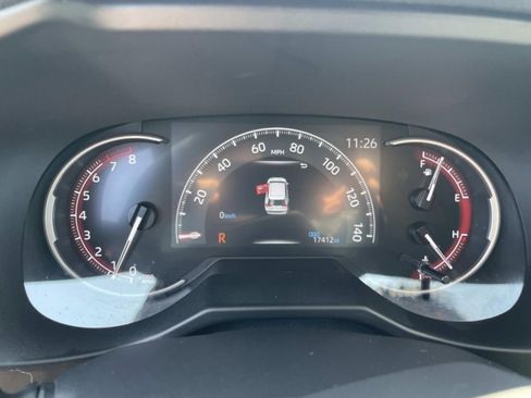 Used 2024 Toyota RAV4 LE FWD image 30
