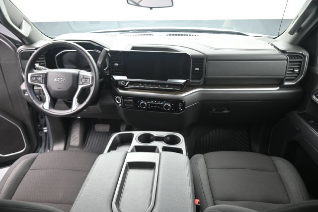 Used 2026 Chevrolet Silverado 1500 RST RWD image 14