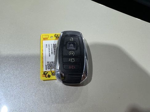 Used 2018 Lincoln MKX Premiere AWD/4WD image 36