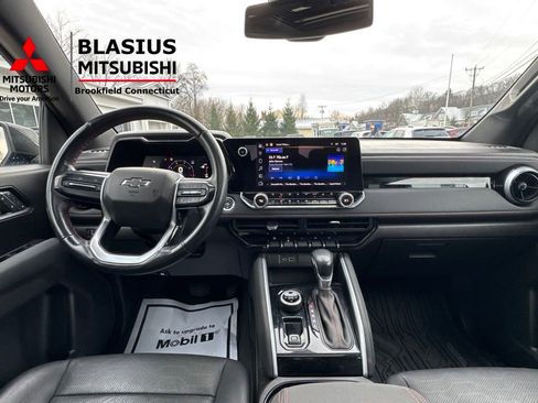 Used 2023 Chevrolet Colorado Z71 image 17