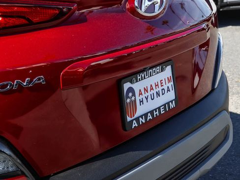 Used 2023 Hyundai Kona SEL w/ Cargo Package image 10