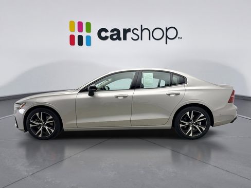 Used 2024 Volvo S60 B5 Plus FWD image 2