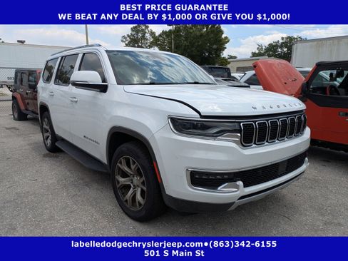 Used 2022 Jeep Wagoneer Series II RWD image 1