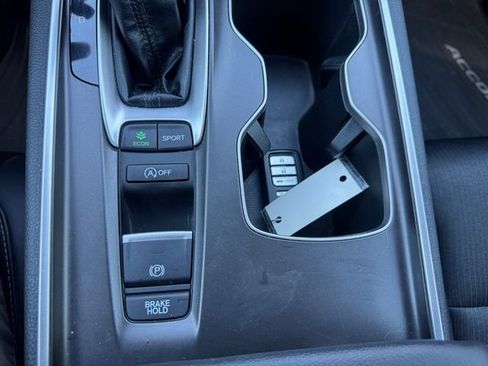 Used 2021 Honda Accord Sport image 23
