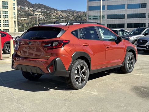 New 2025 Subaru Crosstrek 2.0i Premium image 2