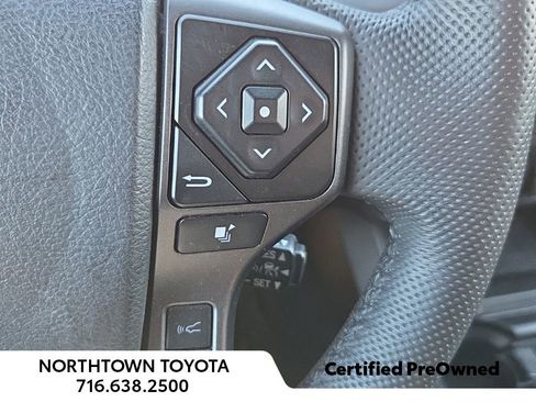 Used 2023 Toyota Tacoma TRD Off-Road image 21