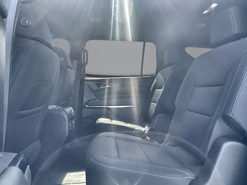 New 2026 Chevrolet Traverse LT w/ Midnight/Sport Edition AWD/4WD image 32