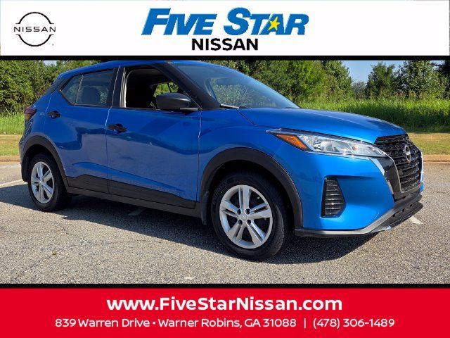 Used 2024 Nissan Kicks S FWD image 1