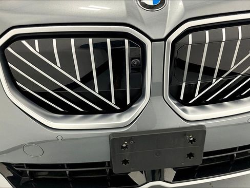 Used 2025 BMW X3 xDrive30i w/ Premium Package image 38