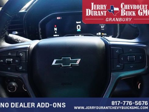 Used 2024 Chevrolet Silverado 2500 ZR2 w/ Technology Package AWD/4WD image 14
