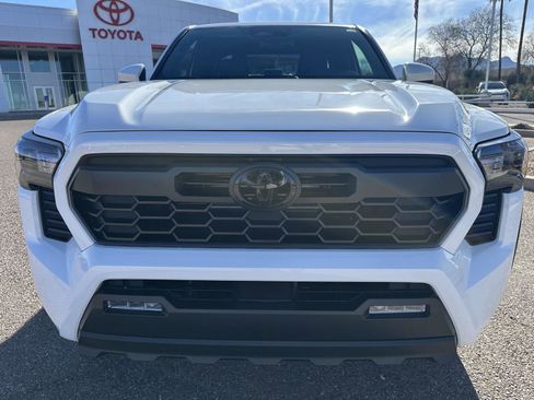 New 2026 Toyota Tacoma TRD Off-Road image 9