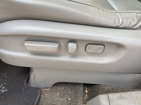 Used 2015 Honda Odyssey EX-L image 19