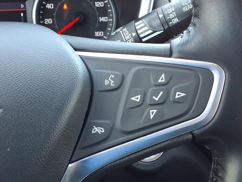 Used 2022 Chevrolet Equinox LT image 29