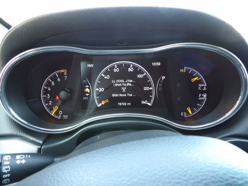 Used 2021 Jeep Grand Cherokee Laredo X AWD/4WD image 17