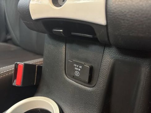 Used 2017 Jeep Wrangler Unlimited Sahara image 43