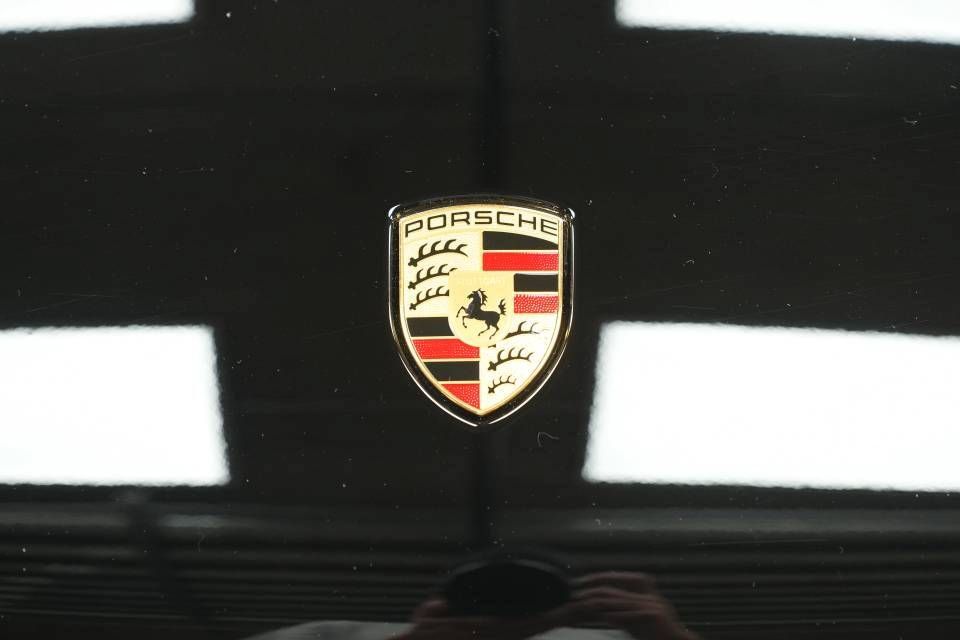 Certified 2026 Porsche Macan AWD/4WD image 29