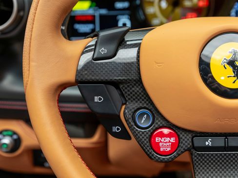 Certified 2022 Ferrari F8 Tributo image 27