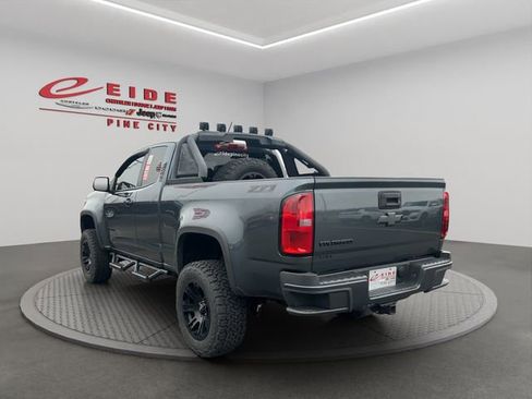 Used 2015 Chevrolet Colorado Z71 image 4