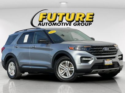 Certified 2022 Ford Explorer XLT w/ Equipment Group 202A