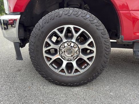 Used 2020 Ford F250 Lariat w/ Lariat Value Package AWD/4WD image 9