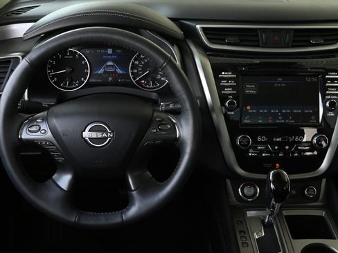 Used 2024 Nissan Murano SL AWD/4WD image 16