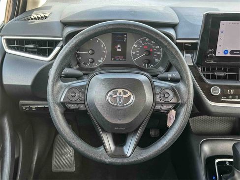 Used 2024 Toyota Corolla LE image 25
