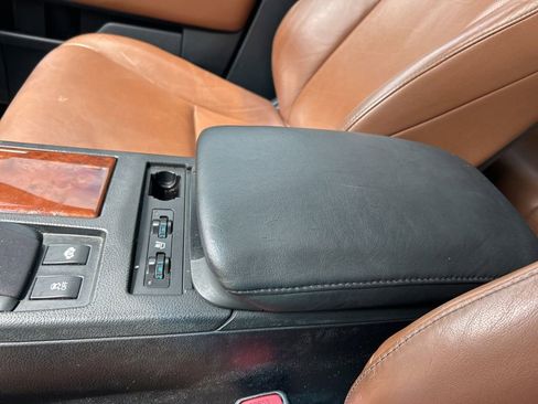 Used 2015 Lexus RX 450h AWD image 31