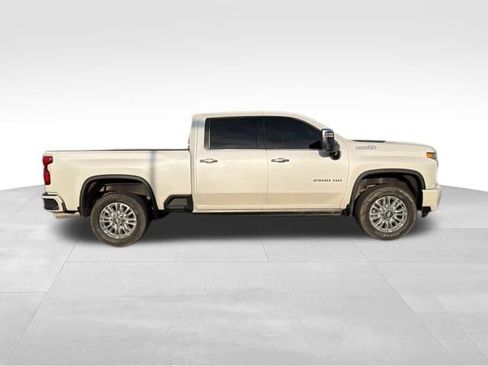 Used 2021 Chevrolet Silverado 2500 High Country w/ Z71 Off-Road Package image 2