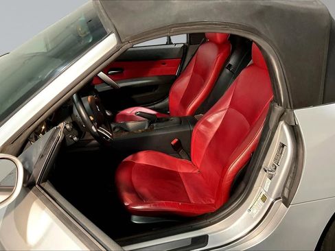 Used 2007 BMW Z4 3.0i image 18