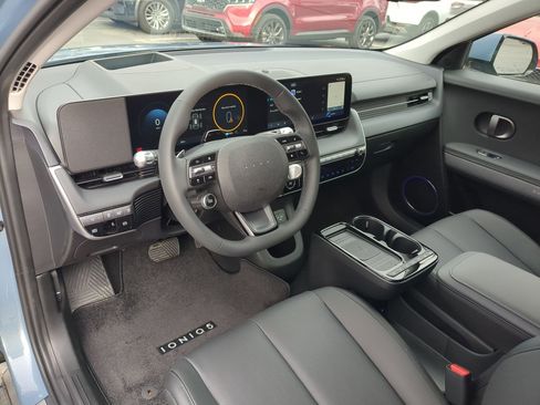 Used 2025 Hyundai Ioniq 5 Limited image 16