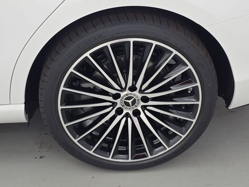 New 2026 Mercedes-Benz C 300 4MATIC Sedan image 33