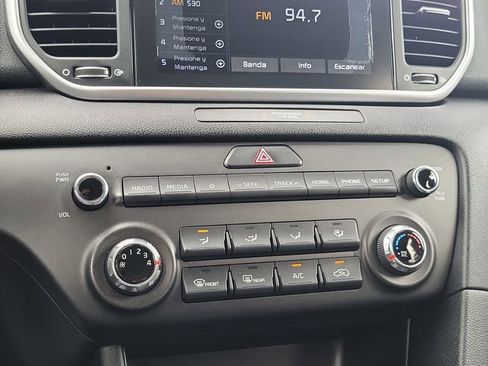 Used 2022 Kia Sportage LX FWD image 23