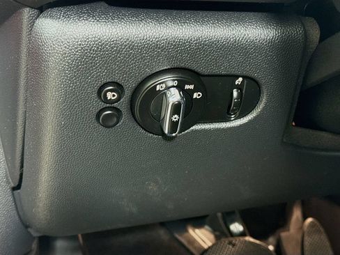 Used 2023 MINI Cooper S FWD image 11