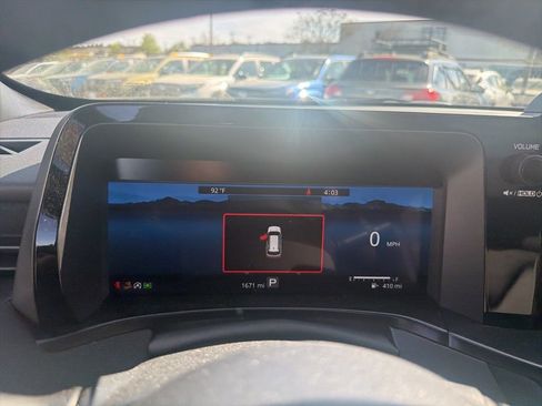 Used 2026 Subaru Outback Premium image 9