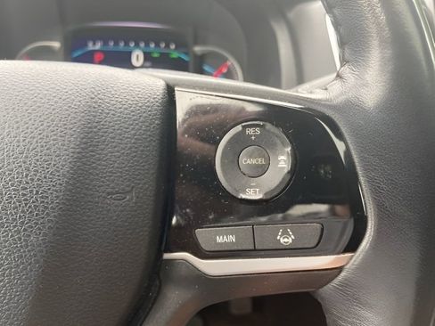 Used 2020 Honda Pilot Touring image 21