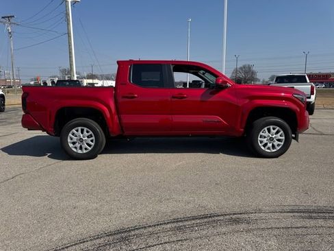New 2026 Toyota Tacoma SR5 image 7