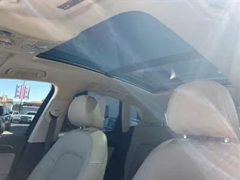 Used 2015 Audi Q5 3.0T Prestige w/ Prestige Package image 17