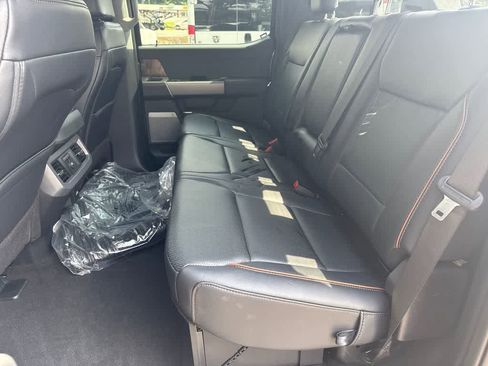 New 2025 Ford F350 Lariat w/ Lariat Ultimate Package AWD/4WD image 17