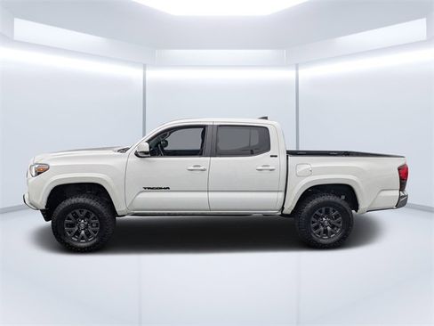 Used 2023 Toyota Tacoma SR5 image 36