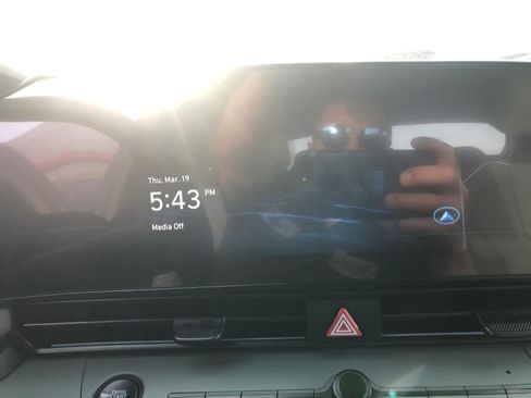 New 2026 Hyundai Elantra Limited image 13