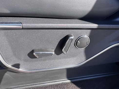 Used 2022 Ford F150 Raptor w/ Raptor 37 Performance Package image 27